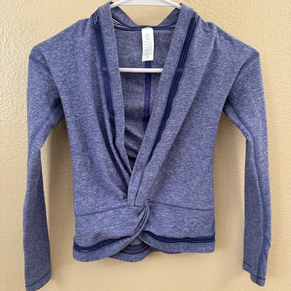 Ivivva size 6 girls long sleeve